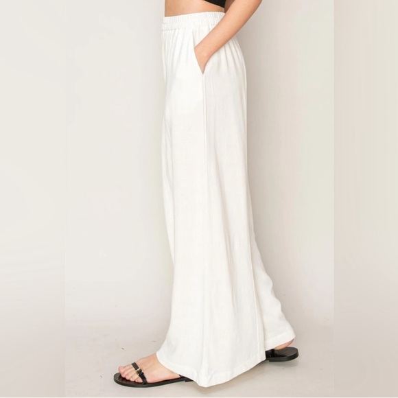 #066 Linen Blend Pants - Picture 2 of 3